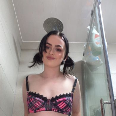 xchloebunny Added Photo on 2025-05-25