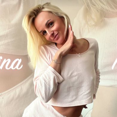 Mamina Mony 👱🏻‍♀️ (mamina.mony) Header Photo Added 2025-07-03