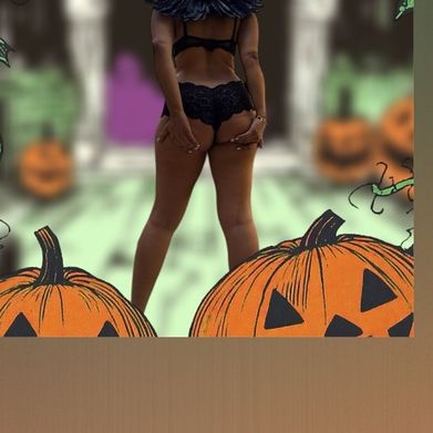 Coco’s Secret Room🔓 (insidecocoluxe) Header Photo Added 2025-10-31