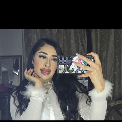 Babygirl💋 (spanishangi) Header Photo Added 2025-08-12