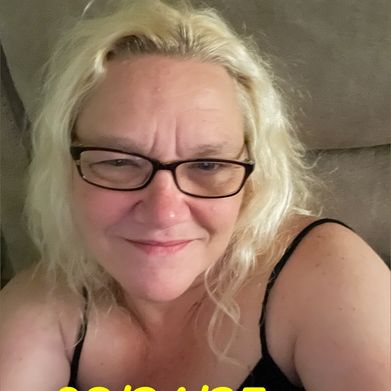 A Taste of Deenie (heydeenie) OnlyFans Profile Image