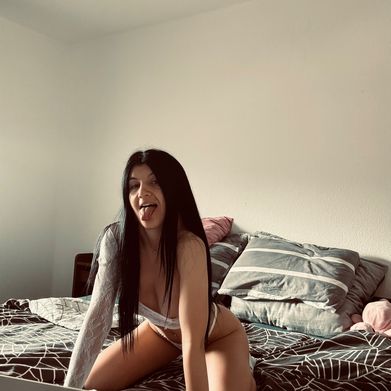 Zayabliss.vip (zayabliss) Profile Photo Added 2025-07-15