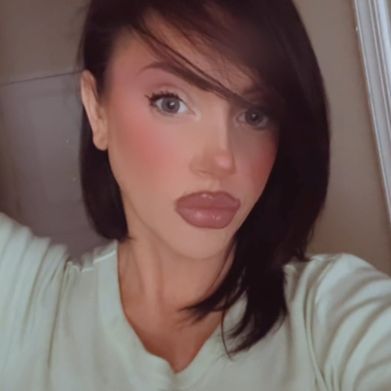 Brianna Lacey 🍒 (briannalaceyxo) Profile Photo Added 2025-03-19