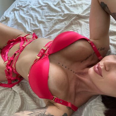 Leidy Queen 👸🏻💦 (leidy.queen) Header Photo Added 2025-08-01