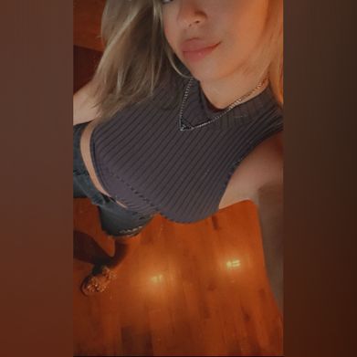 Millie Nya (immillienya) Profile Photo Added 2024-10-15