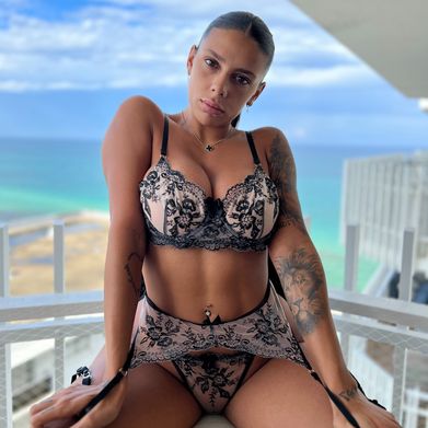 OnlyFans Model Victoria Cruz (victoriaaprivate) Profile Image