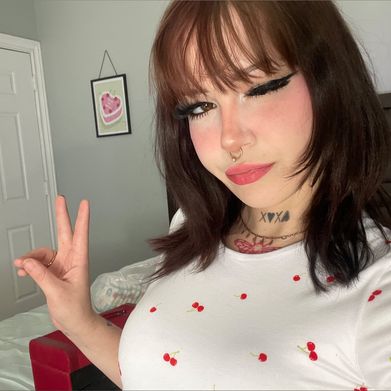 OnlyFans Model faye 🦋💙 (fayebluex) Profile Image