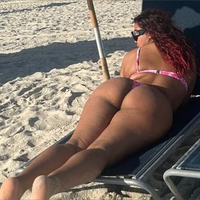 Paris 💕 (justpariisx) Header Photo Added 2025-10-24