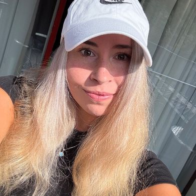 Káťa 💛 (blondata.kata) Profile Photo Added 2025-10-21