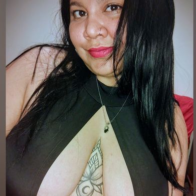 MAKI🎄 💋 (maki31) Profile Photo Added 2025-09-26