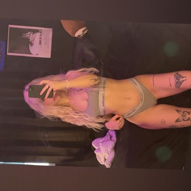 Header Image (freealyssaautumn) Header Photo