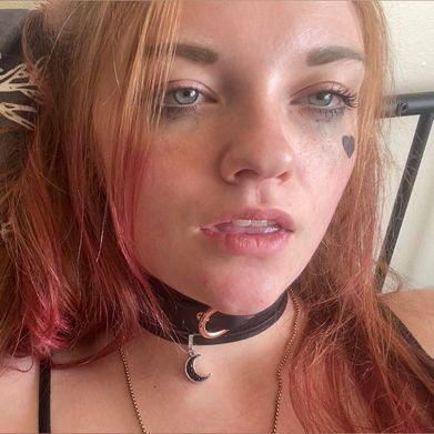 Lucy Gray (kinky_kittyxo) Profile Photo Added 2025-10-03