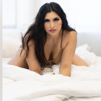 Khaleesij (allhailthevirgokhaleesi) Header Photo Added 2025-02-14