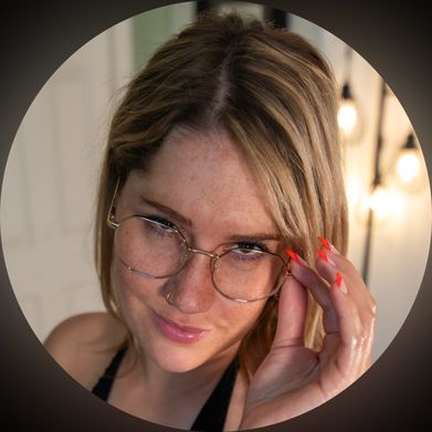 Alexxx Hart 👑 Pegging Queen (alexxxhart) Profile Photo Added 2025-07-18