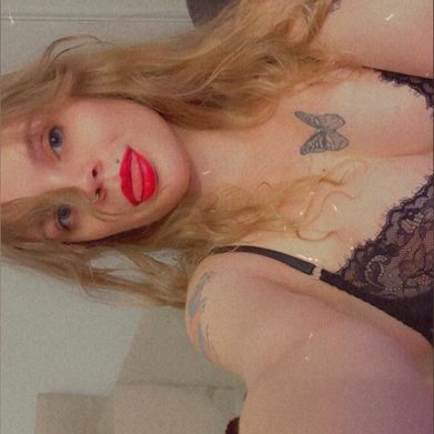 OnlyFans Model Misty 🤍 (misty_fae) Profile Image