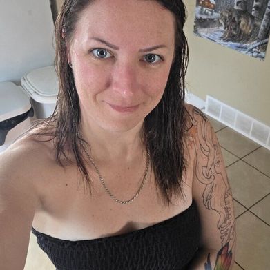 Shortnsweet (u501716976) OnlyFans Profile Image