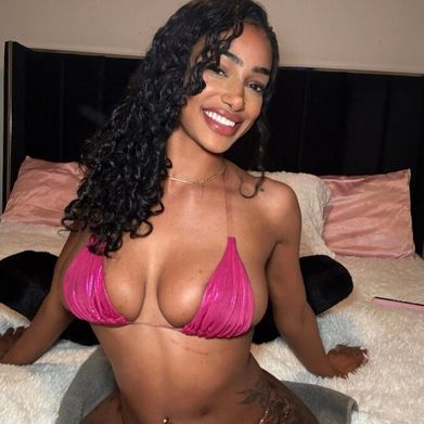 OnlyFans Model Freckles💞#1 SPLASH QUEEN ON OF💕 (drayadominicana) Profile Image