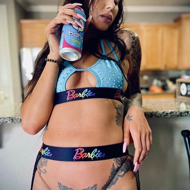 Sheezy Benz (sheezybenz) Profile Photo Added 2025-09-14