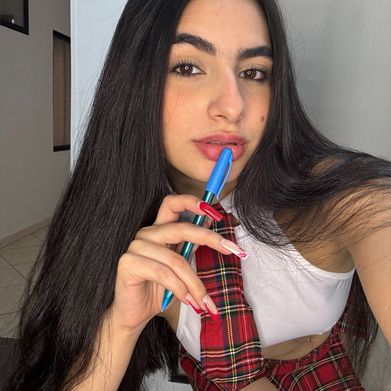 Jadoue 💗 (jadouee) Profile Photo Added 2025-04-10