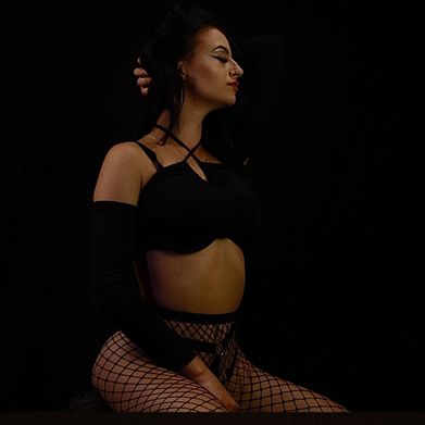 Merci Holper (merciholper) Header Photo Added 2024-10-18