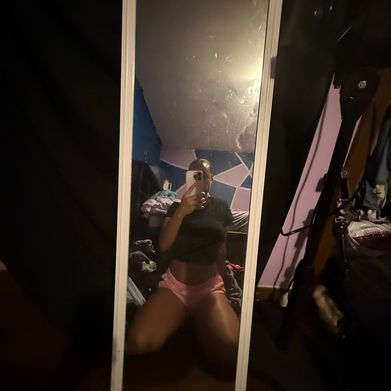 Kami Marie🤍🩵 (kami.marie) Header Photo Added 2025-08-18