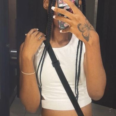 Ikia Kight (glorygirlkia) Header Photo Added 2025-09-16