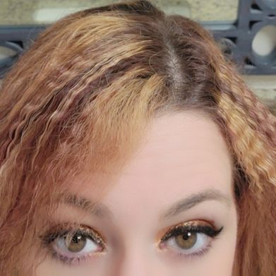 OnlyFans Model 🦊FoxySuthrnChrm🦊 (foxysuthrnchrm86) Profile Image