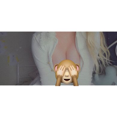 🍑Peach🍑 (baebypeach) Header Photo Added 2024-09-13