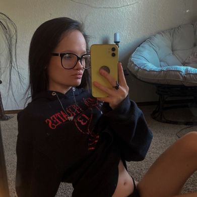 Nicole (xnaughtyxnicolex) Profile Photo Added 2024-09-16