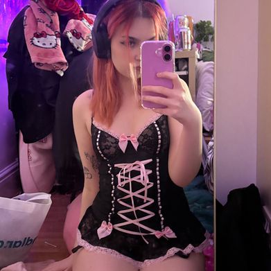 Poppy 🎀 (itspoppycherry) Profile Photo Added 2025-05-25