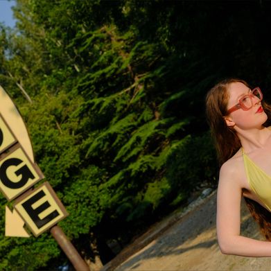 Beatrix's Inner Chamber VIP (beatemperleyvip) Header Photo Added 2025-07-31