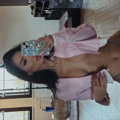 Sara Celestes (saracelestes) Header Photo Added 2024-08-27