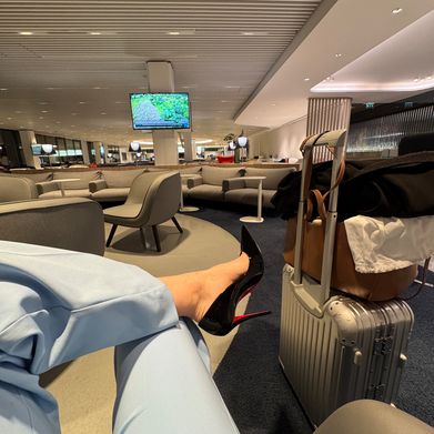 Ema Santi👠 (ema.santi) Header Photo Added 2025-03-30