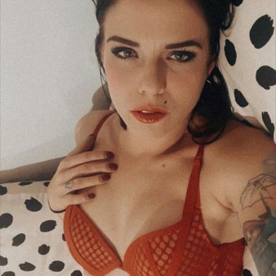 Nini 🖤 (nini.personalmente) Profile Photo Added 2025-02-24