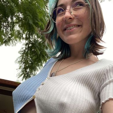 Impatient Carnation (impatientcarnation) Profile Photo Added 2024-07-03