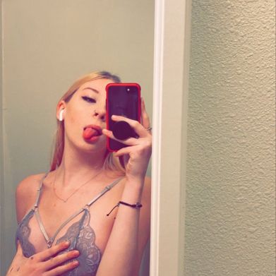 bella💰 (bellaboo442) OnlyFans Profile Image