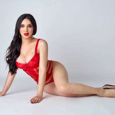 🦩𝐑𝐎𝐒𝐌𝐄🦩 (rosmearguello) Header Photo Added 2025-02-23