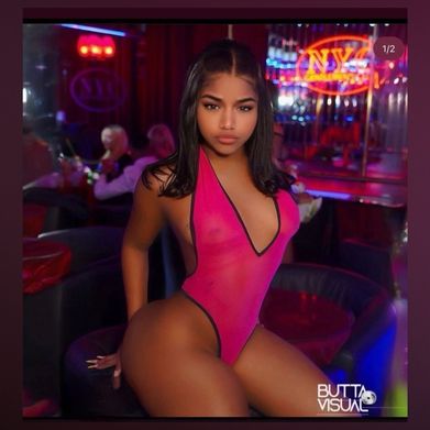 𝑺𝒂𝒓𝒂 𝒃𝒂𝒏𝒌𝒔 𝑹𝒆𝒂𝒍  🌹💋 (sarabankss) Profile Photo Added 2025-06-09