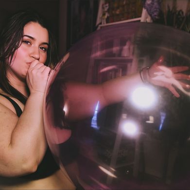 Lola (lolalooner) OnlyFans Profile Image