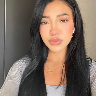 Viviana Vitale🇮🇹🇺🇸 18 years old💕 Profile Photo