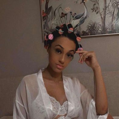 Pretty Petite 🤩🫠 (prettypetitephysique) Profile Photo Added 2025-06-12