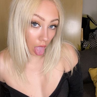 Jade 💙 (jadesaarikoski) Profile Photo Added 2025-06-22