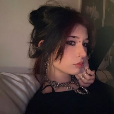 Jules xx (jules.onlyfans) Profile Photo Added 2025-08-18