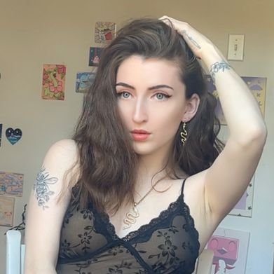 cherry blossom (cherrryyyblossom) Profile Photo Added 2025-02-26