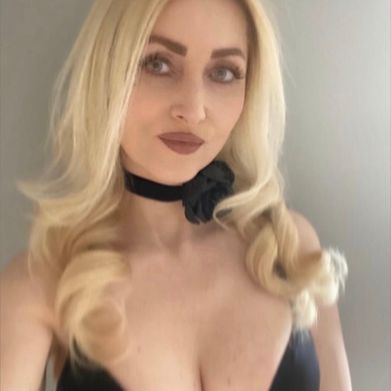 Iza 💎 (only_iza) Profile Photo Added 2025-02-14