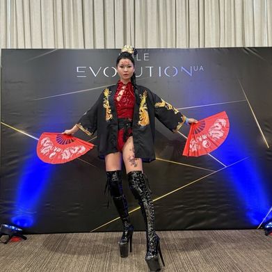 Song Yan (dr.song_yan) Header Photo Added 2025-12-02