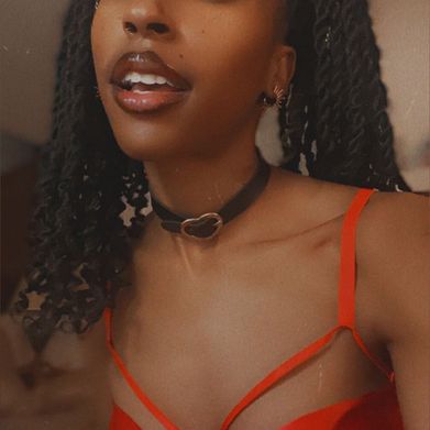 MidWestMahogany (u359775748) Profile Image