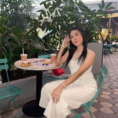 Mia Valeria (miavaleriaco) Profile Photo Added 2025-05-18