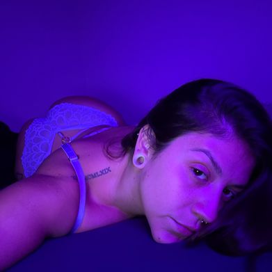 persephonexlx (persephonexlx) Profile Photo Added 2025-08-14