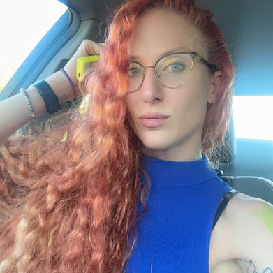 McKenzii Rose (mckenziirose) Profile Photo Added 2025-09-26